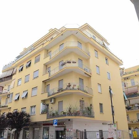Casa E Appartamenti Per Vacanze Jenner 로마 외부 사진